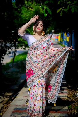Picture of Screen Print Saree New Collection White Color Fashionable Stylish and Comfortable, Half Silk Sharee For Women - White