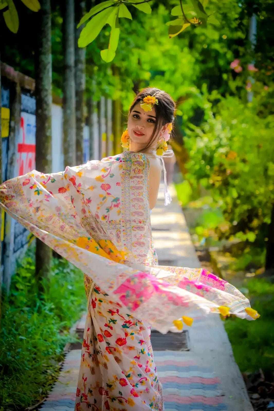 Picture of Screen Print Saree New Collection White Color Fashionable Stylish and Comfortable, Half Silk Sharee For Women - White