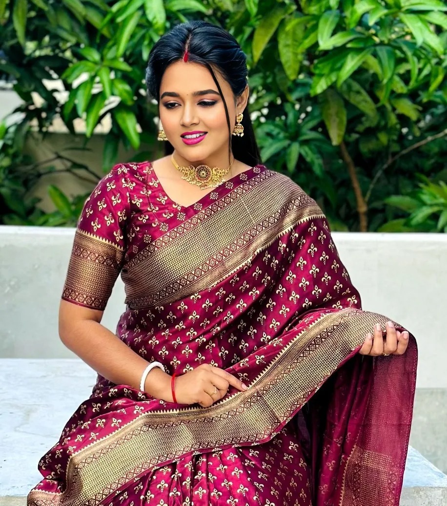 Picture of Exclusive Design Maroon Color Soft Japani silk Saree With Matching Blouse pis for women - Maroon