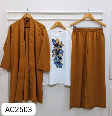 Picture of Western Fashion Ladis Stitched Co-ord set Tops Inner and Pant Georgette Fabric dress for women - golden