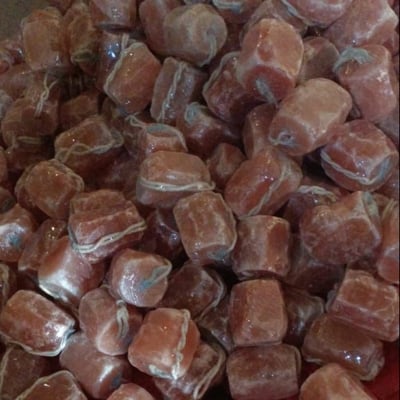 Picture of Cow Himalayan Pink Salt 6 Block (18-19 kg)