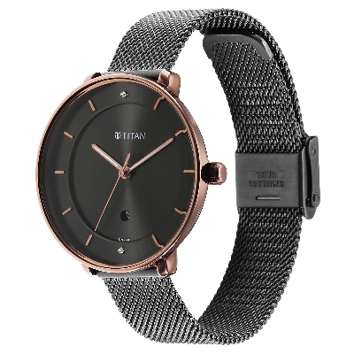 Picture of Noir Anthracite Dial Metal Strap Watch