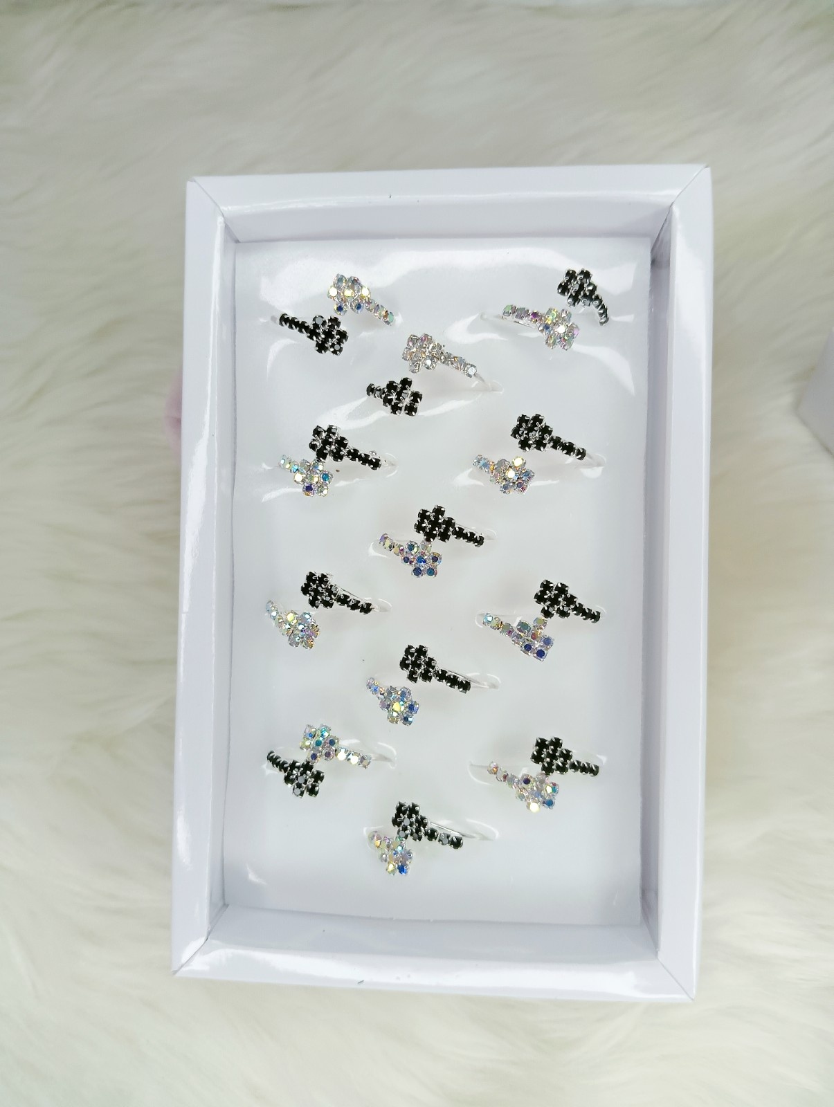 Picture of Charming Adjustable Girls Ring – Stylish Accessory for Every Outfit