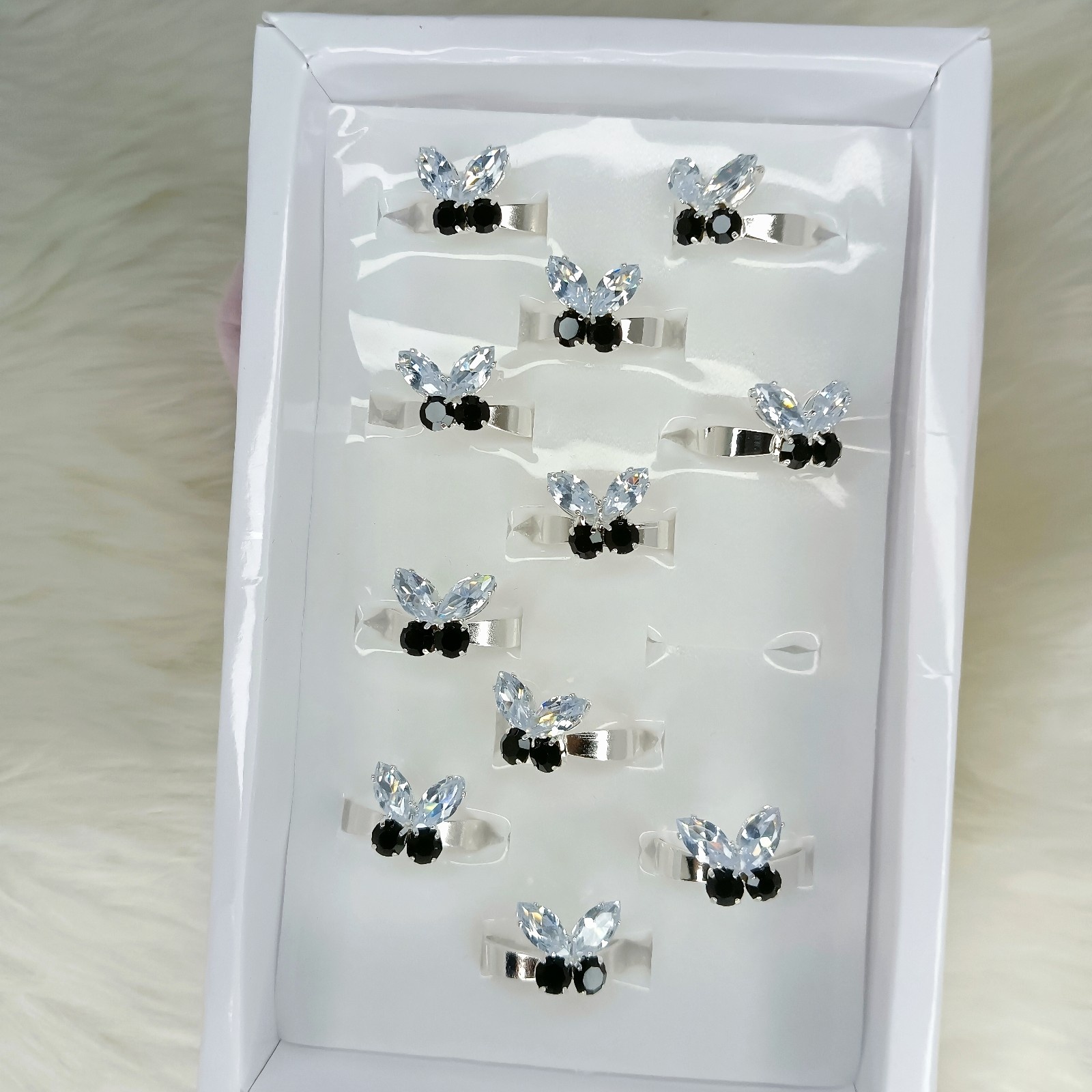 Picture of Charming Adjustable Girls Ring – Stylish Accessory for Every Outfit