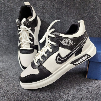 Picture of Trendy Sports Shoes For Man With High Quality Fabrics And Breathable Outdoor Sport Sneakers Lightweight Air Mesh Men Shoes