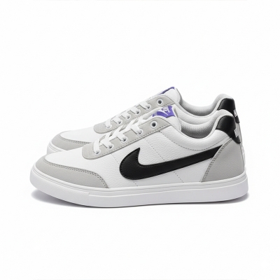 Picture of Hot Collection Stylish and Fashionable Winter and Summer Exclusive Sneakers Converse Shoes for Men