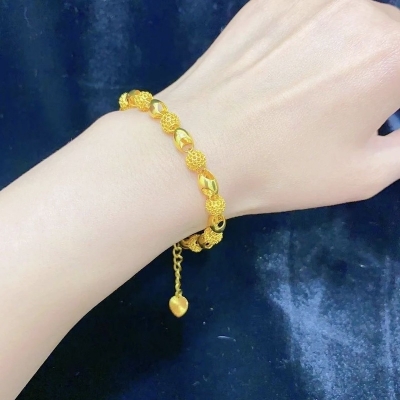 Picture of New Gold Plated Stylish Bracelet for Women