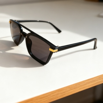 Picture of Retro Square Black Sunglasses for Men & Women