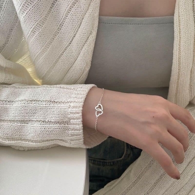 Picture of Silver Color Fashion Double Heart Chain Bracelet for Women