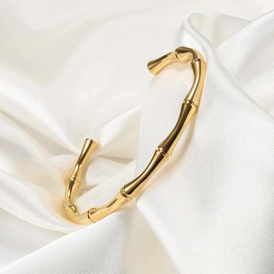 Picture of Joint Titanium Steel Bracelet Simple Opening Joint Bracelet For Women