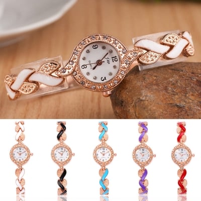 Picture of Highly Sustainable - Rose Gold Tone Analog Watch Quartz Bracelets Watchs For Women - Durabilty Assured - Understated Sophistication