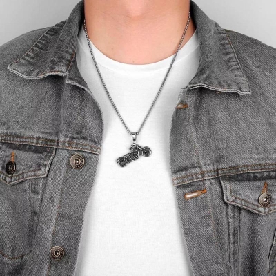 Picture of Stainless Steel  Motorcycle Pendant Chain Choker Long Men Necklace
