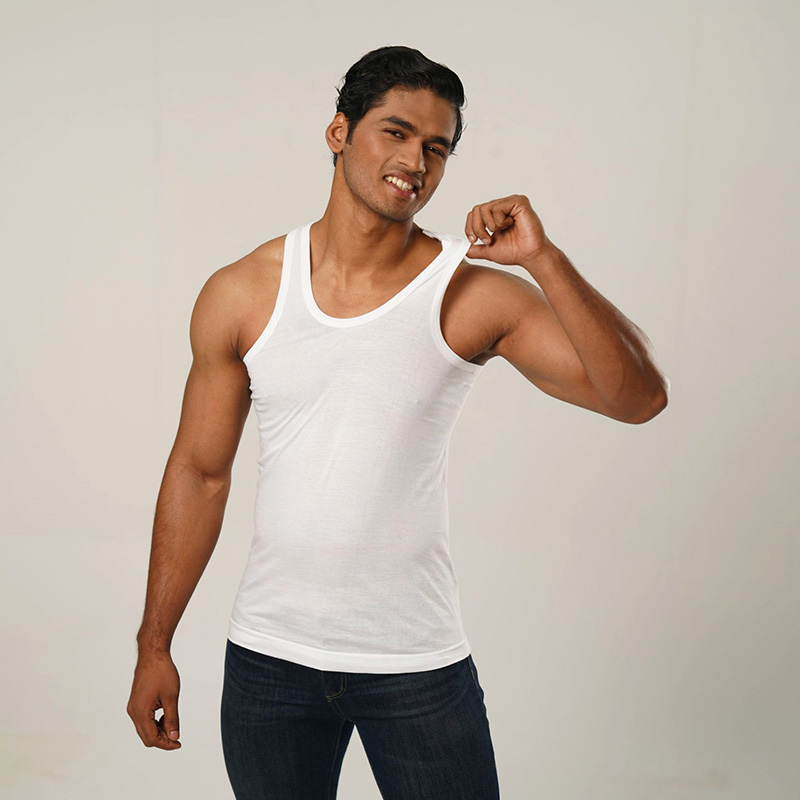 Picture of Comb Cotton Undershirt For Men - White (RN)