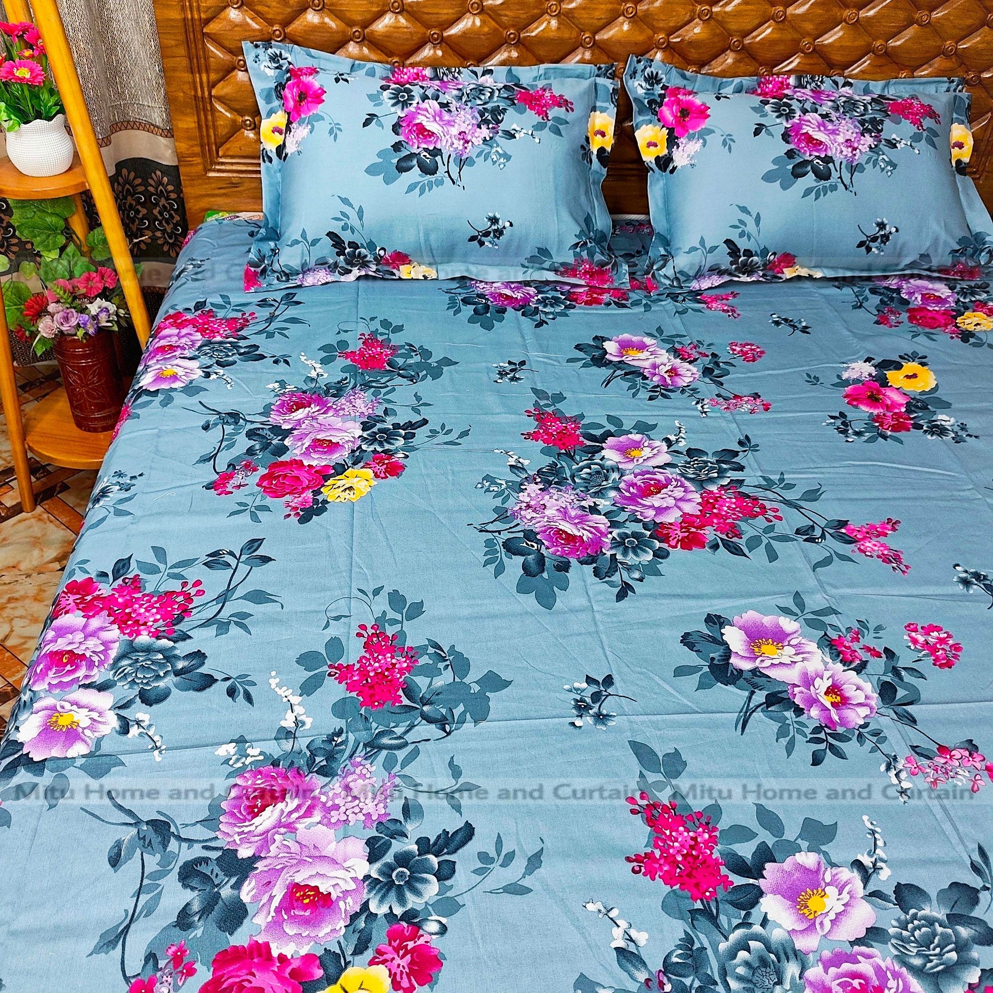 Picture of Primium King size Twill cotton Bedsheet with Pillow cover Chador set twill cotton  7.5×8.25feet Full cotton fabric Green ,  Fluorescent Green  , Cream