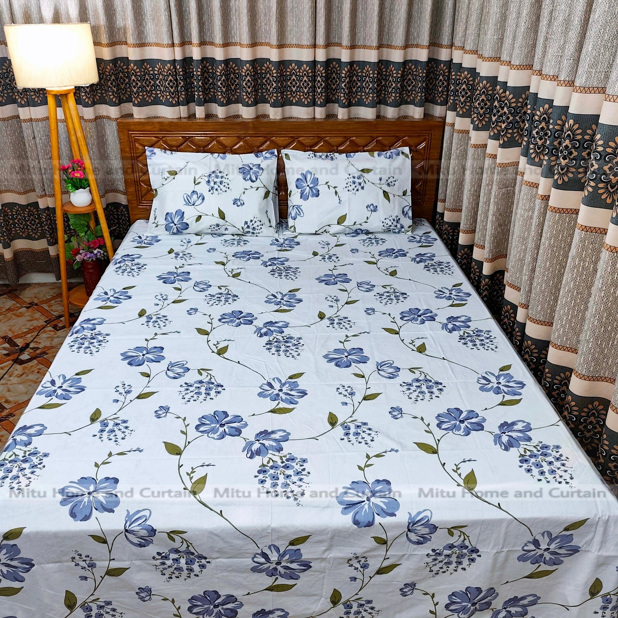 Picture of Primium King size Export Twill cotton Bedsheet with Pillow cover Chador set Export twill cotton  7.5×8.25feet Full cotton fabric Green ,  Fluorescent Green  , Cream