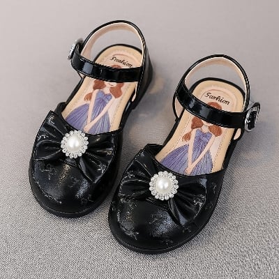 Picture of Kids princess sandals  summer new baby ISA girls fashion bow soft soled anti slip beach shoes