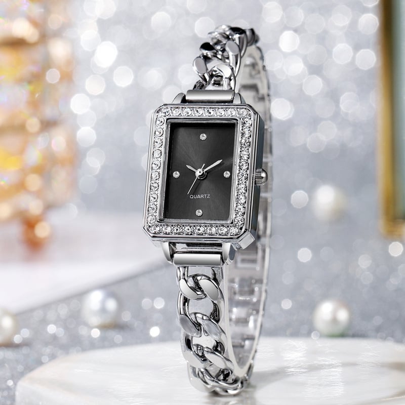Picture of Square Niche Fashion Watch Ladies Middle Ancient Fashion Temperament Bracelet Watch Square Quartz Bracelet