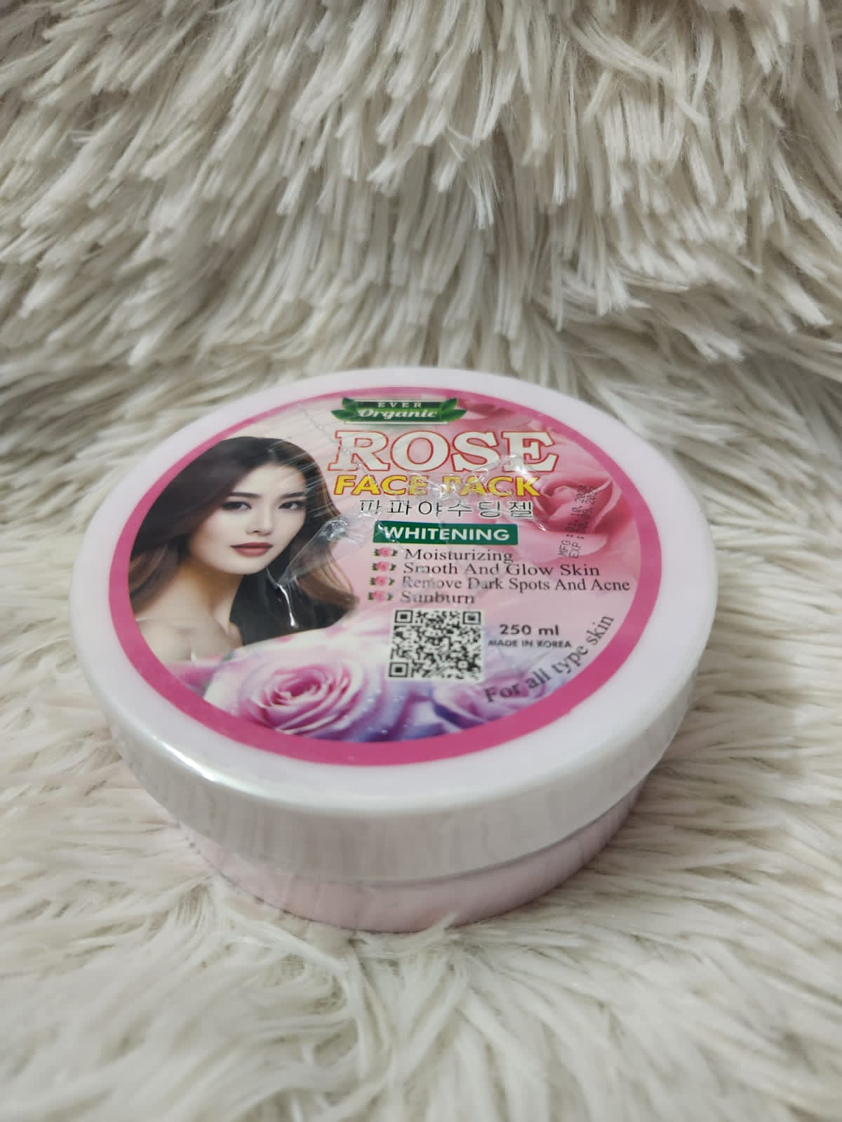 Picture of Ever Organic Rose Face Pack For Whitening,1pcs