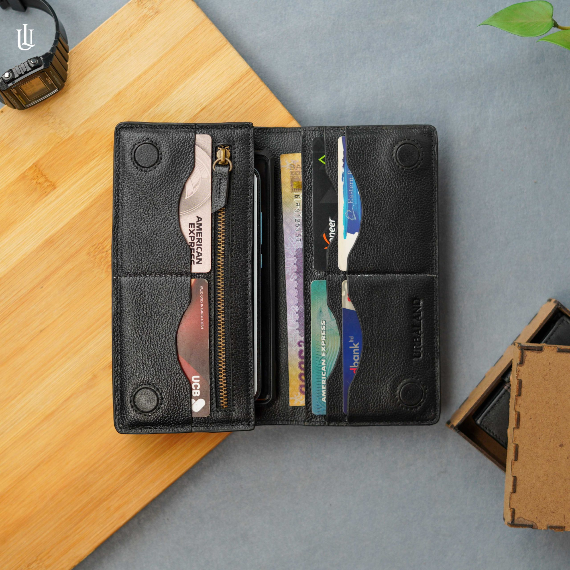 Picture of Wane Long Wallet - Black