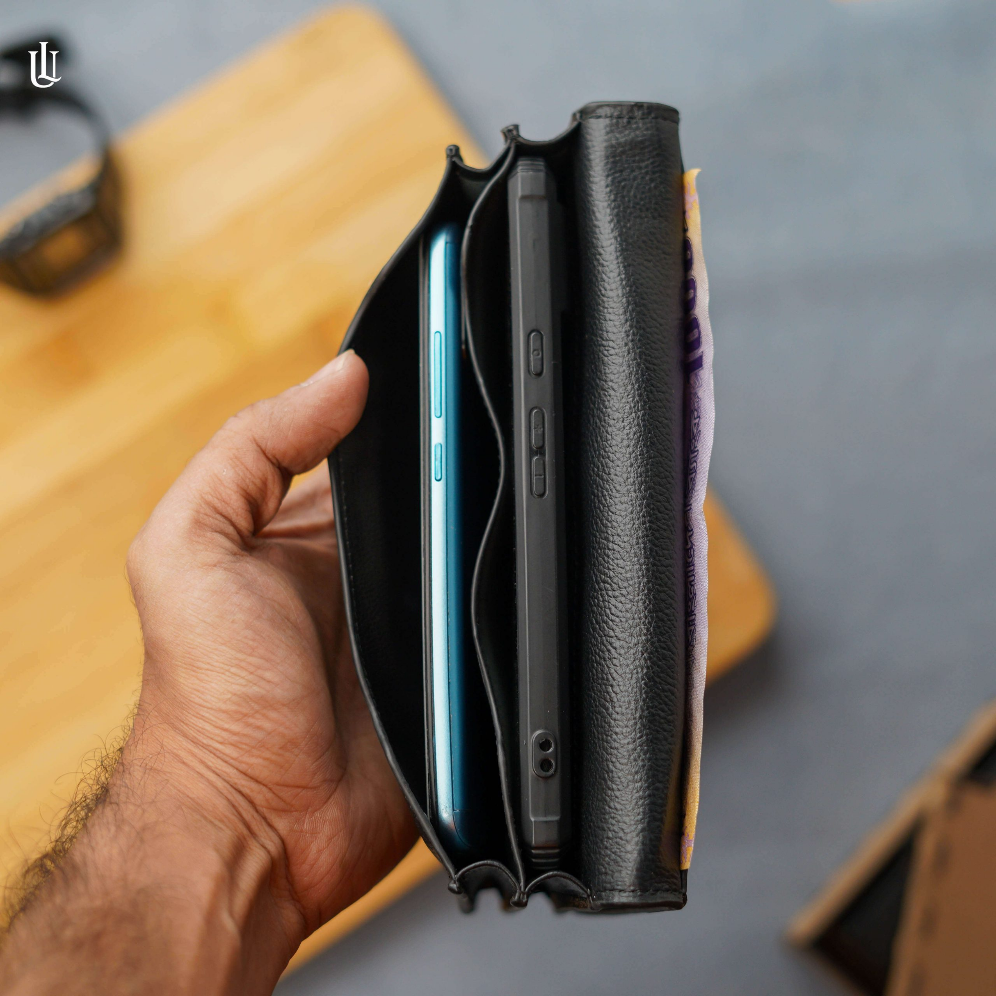 Picture of Wane Long Wallet - Black