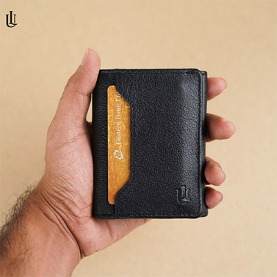 Picture of Tedd Magnet Trifold Wallet v2 - Black