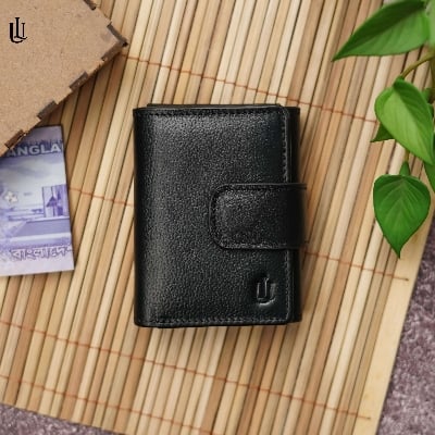 Picture of Edd Trifold Wallet - Black