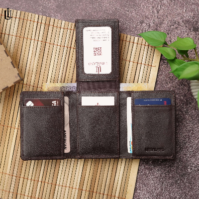 Picture of Edd Trifold Wallet – Chocolate 