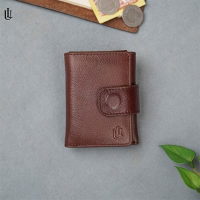 Picture of Edd Trifold Wallet – Red Wine