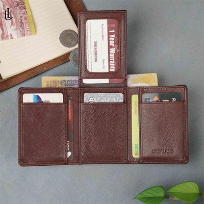 Picture of Edd Trifold Wallet – Red Wine