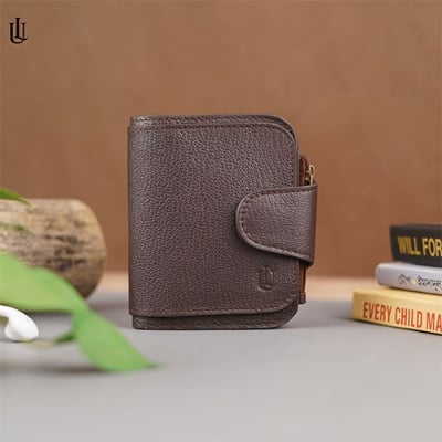 Picture of Brook Bifold Wallet - Chocolate 