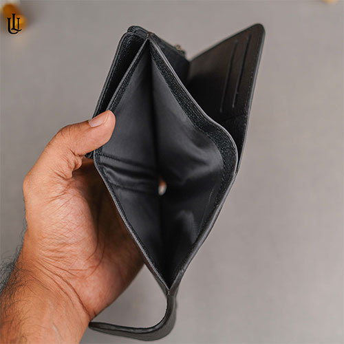 Picture of Brook Bifold Wallet - Black