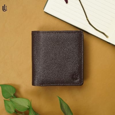Picture of Matt Mini Wallet - Chocolate