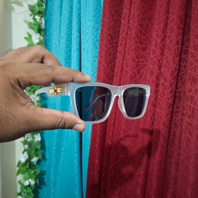 Picture of SunGlass For Men High Quality Sunglass Stylish & Fashionable Mate Black Glass & Frame Plastic Body-Only Sunglass - White