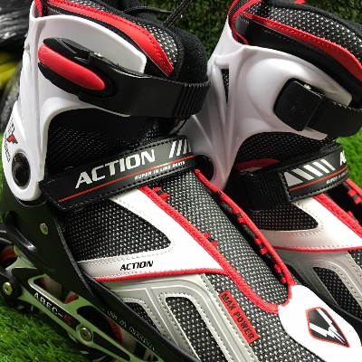 Picture of Ultra Tech Skating- Action Off White