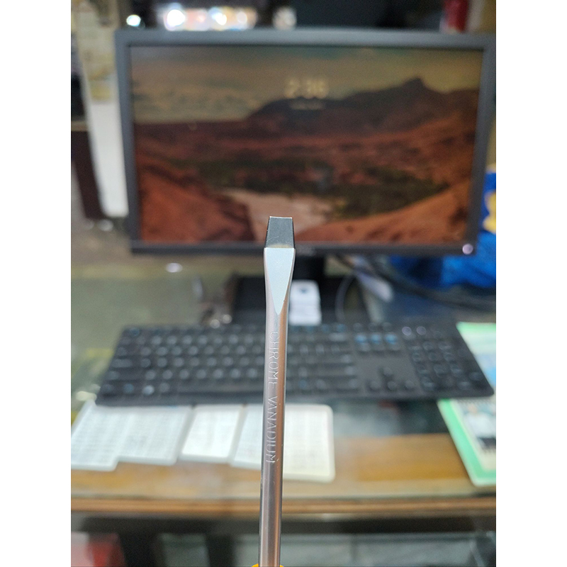 Picture of 🛠️ WELLOO 4-Inch Flat Head Screwdriver | Slotted Multi-Purpose Hand Tool – SDR05100 (Yellow)