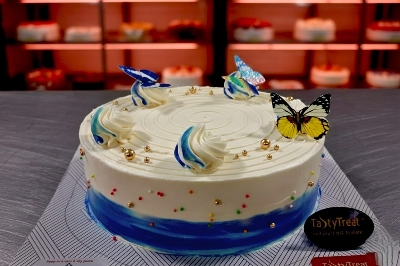 Picture of Vanilla Delight Cake 4 Layer 3D