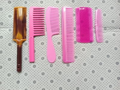 Picture of 6 Pcs Plastic Chiruni Fashionable Hair Comb