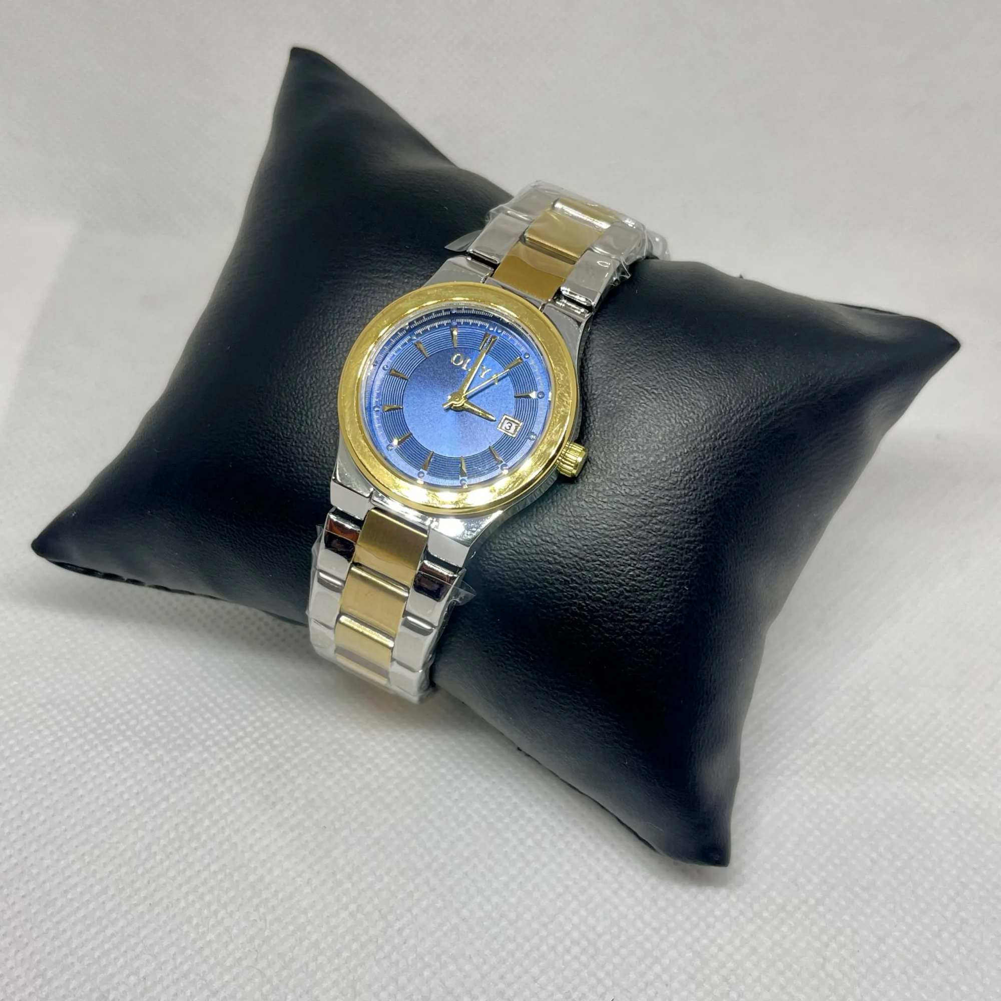 Picture of Couple OLIYA Luxury Trendy Elegant Design Watch 100% waterproof