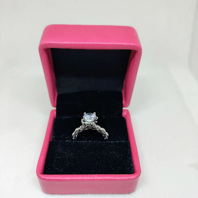 Picture of Luminous Embrace Brilliant Center Stone with Twisted Band Womens Ring