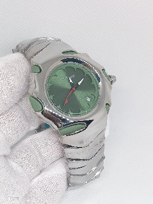 Picture of DENVOSI Premium Metal Watch – Bold Design (Green Dial)