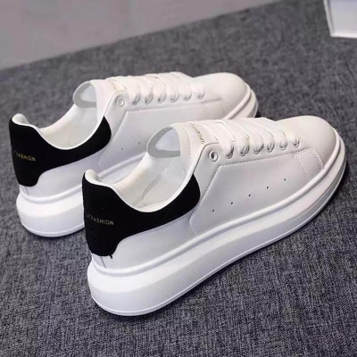 Picture of Mens Fashionable Exclusive Sneakers Converse for Men