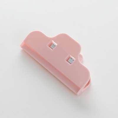 Picture of 3 Pcs Kitchen Snack sealing clip strong food bag clip plastic bag clip or multifunctional clip for package(Multicolor)