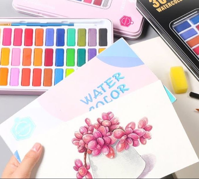 Picture of Keep Smiling Watercolor Set in Tin Box 36 Colors - Black Color Tin Box. - Multicolor