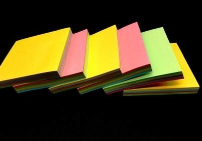 Picture of 1pcs Sticky Notes 3 x 3 Inch Self Stick For To Do List(Set of 100 Sheets) Multicolor - Multicolored