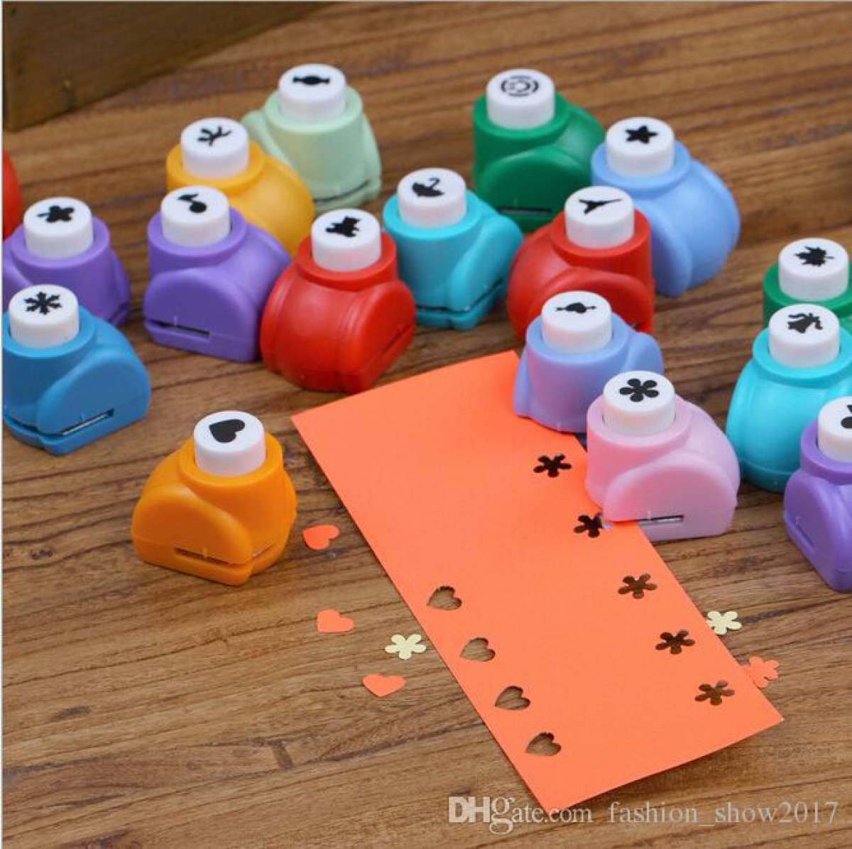 Picture of Mini Paper Punch 3 PCS for DIY Greeting Card Punches Embossing Device Die Cutter Machines - Multicolored