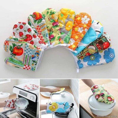 Picture of Heat Resistant Anti-Slip Cooking Glove - Microwave and Kitchen Baking Tool - Multicolor
