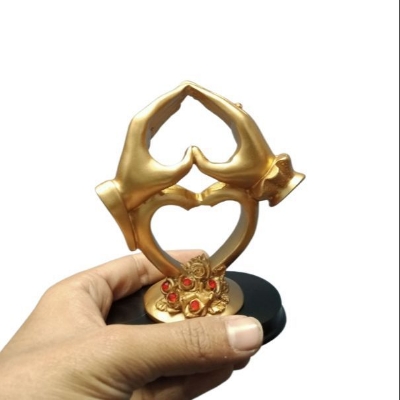 Picture of Heart Sculpture Home Decor, Gold Resin Figurines Shelf Decor Accents, Modern Art Collectibles Ornaments Home Decorations for Living Room,Valentines Day Wedding Anniversary Romantic Gift - Multicolor