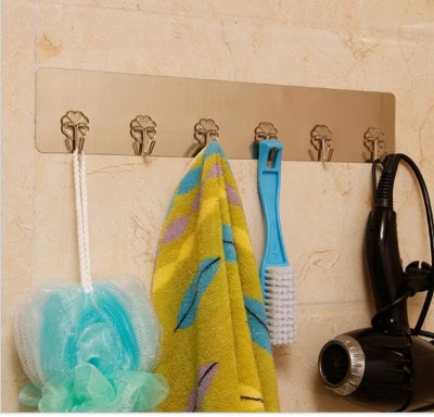 Picture of 1 Pcs Self-Adhesive Strong Transparent Suction Cup Hanger Kitchen Bathroom Multi-Purpose 6 Hook Seamless Super Glue Hook - Gold