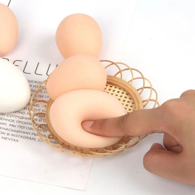 Picture of 5 Pcs Egg Squeeze Toy Quick Recovery Fidget Squishes Decompression Toy - Off White
