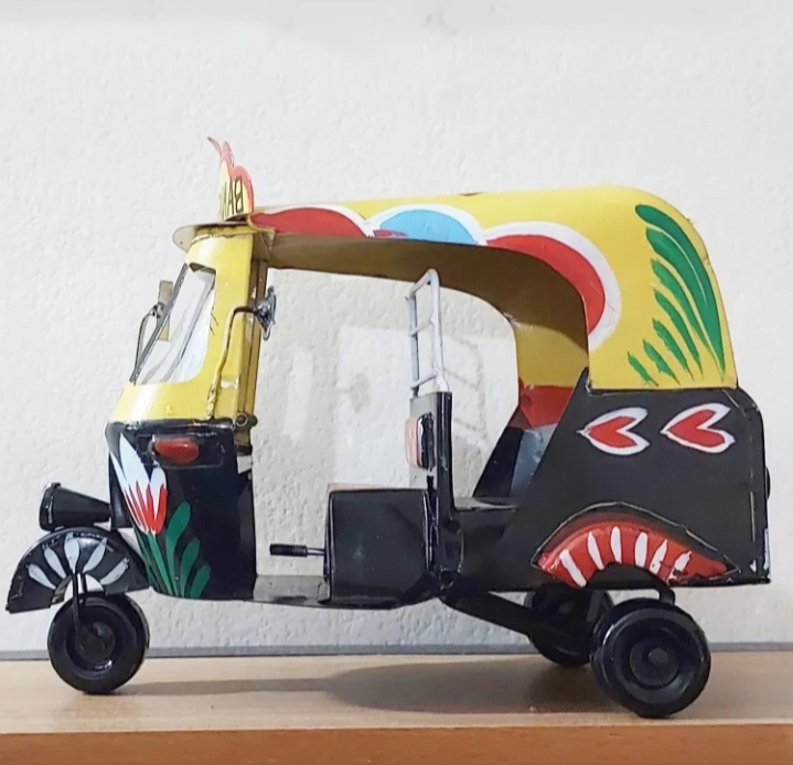 Picture of Decorative Miniature of Metal Traditional Bangladesh Taxi Showpiece - Multicolor